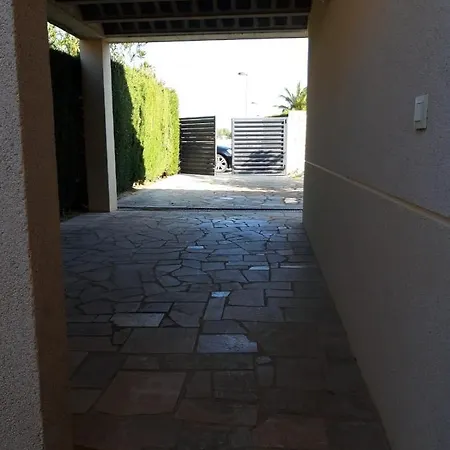 Casa La Rana Holiday home Calafat